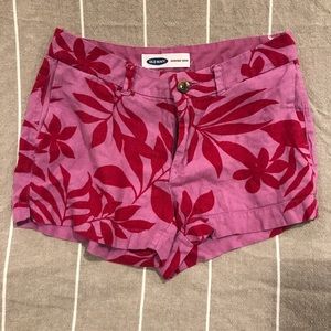 Old Navy floral shorts size Medium